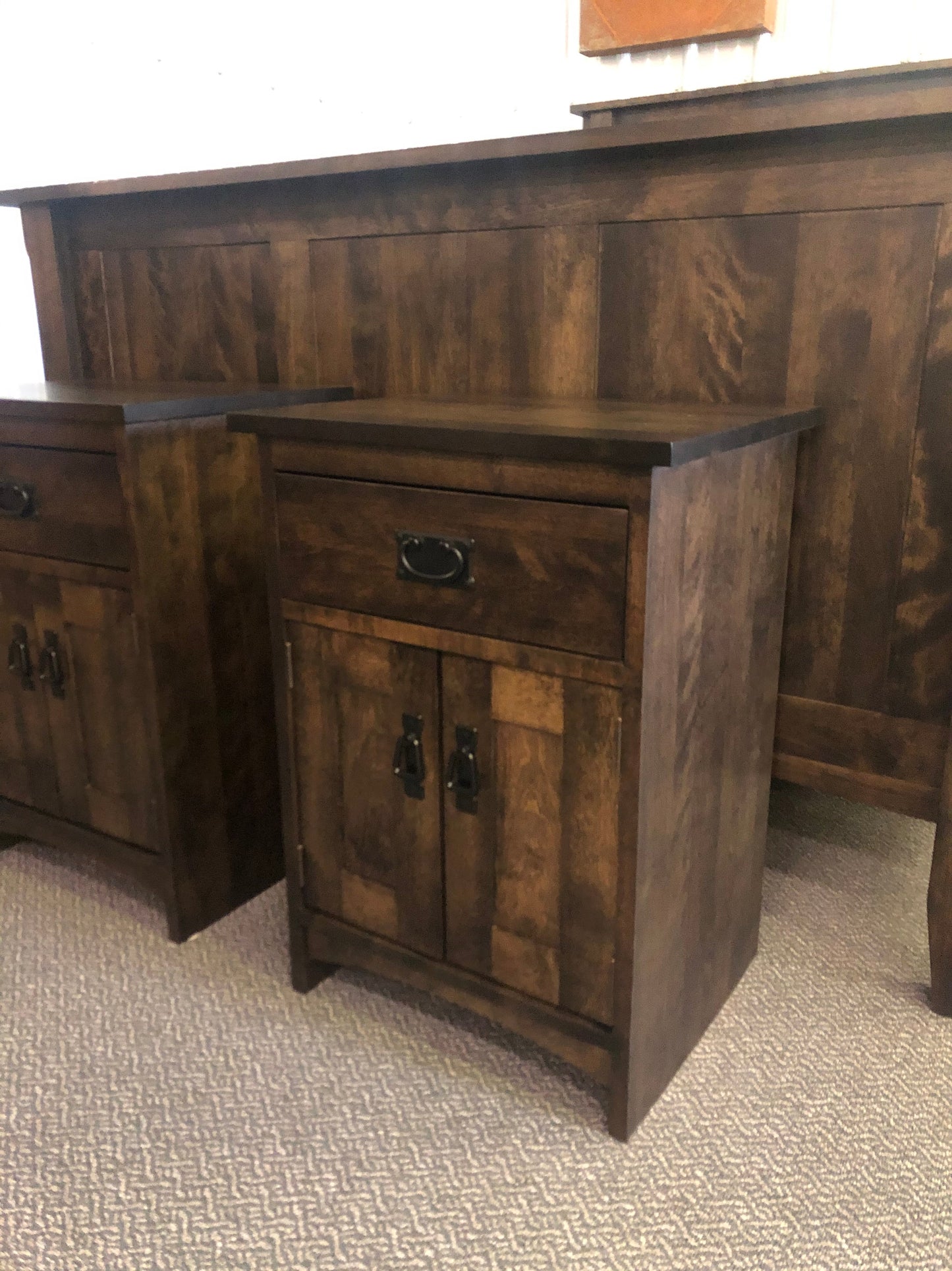 Smooth 3 Piece Mission Queen Bedroom Set in Guinness Finish S-232