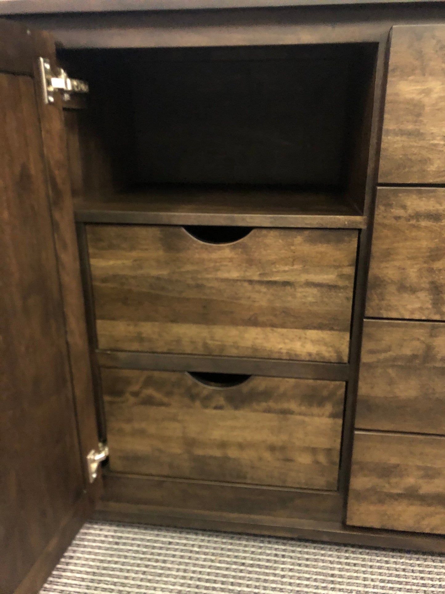 D184B Smooth Birch Designer 8 Drawer & 1 Door with 2 Bin Dresser in Guinness Finish S-181