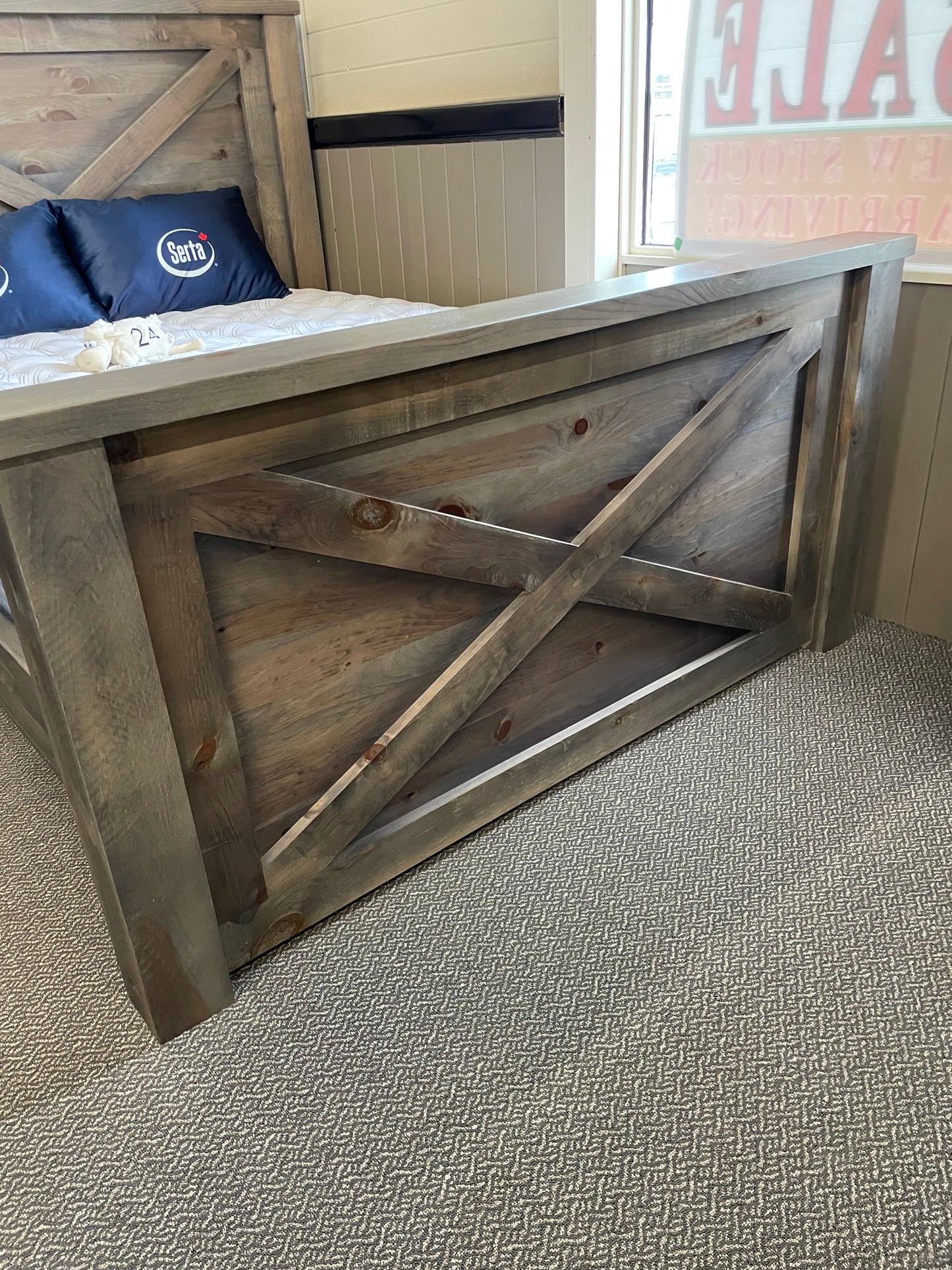 R249P Rustic Pine Barn Door Queen Bed in Ash Finish S-576