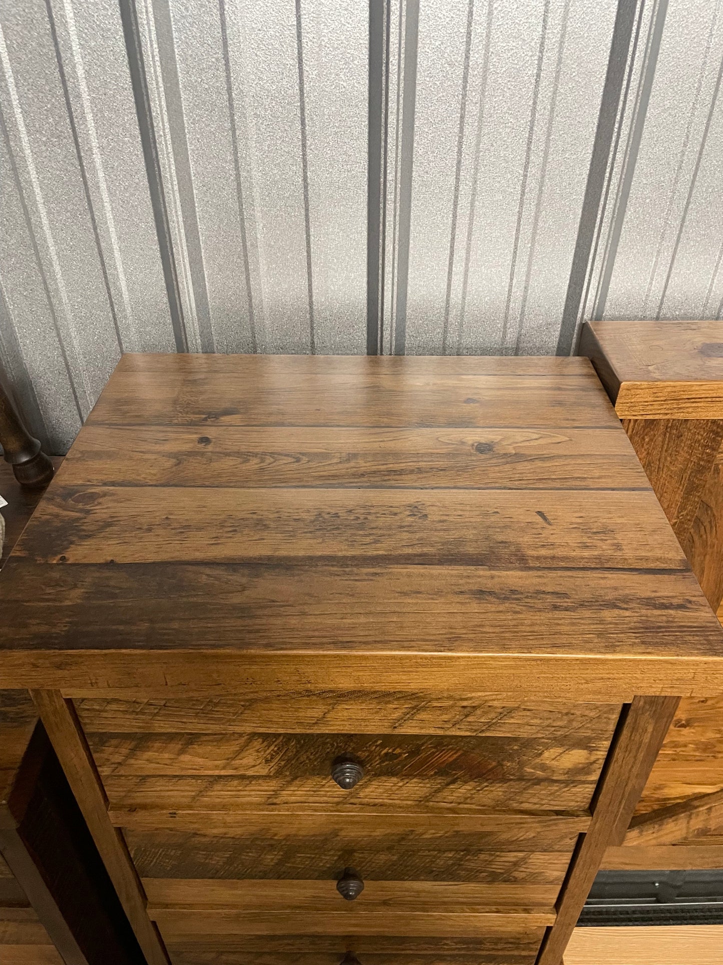 Rustic 3 Piece Kabin King Bedroom Set in Black Walnut Finish S-735