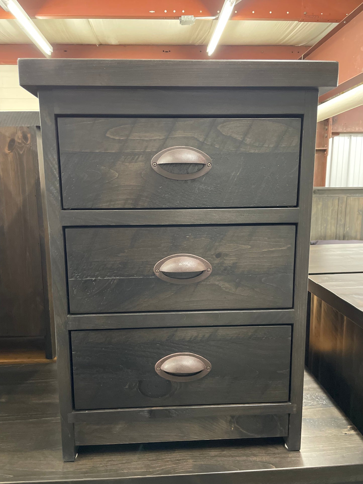 R163P Rustic Pine 3 Drawer Nightstand in Ebony Finish S-750