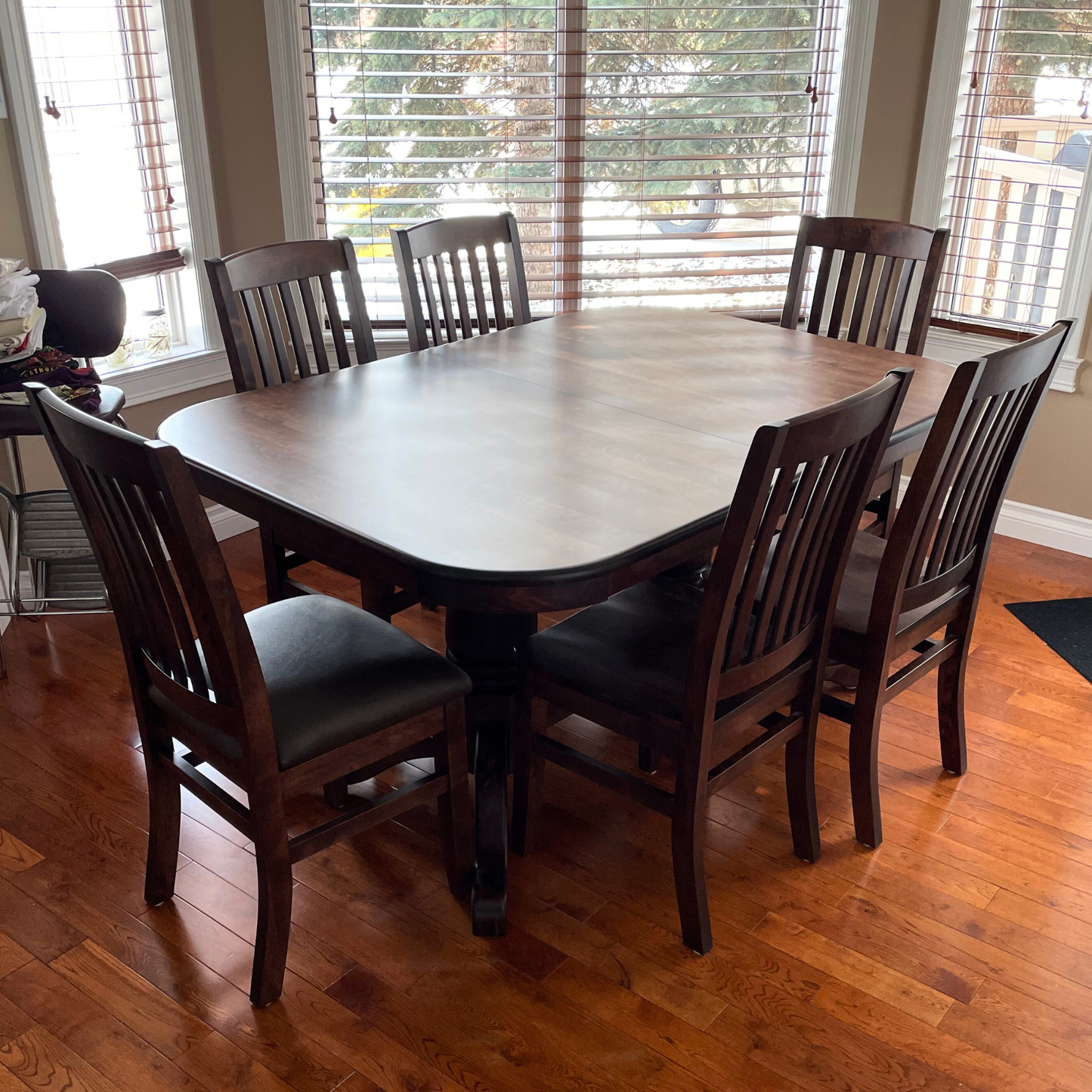 Traditional Smooth Top Table 42x60-96