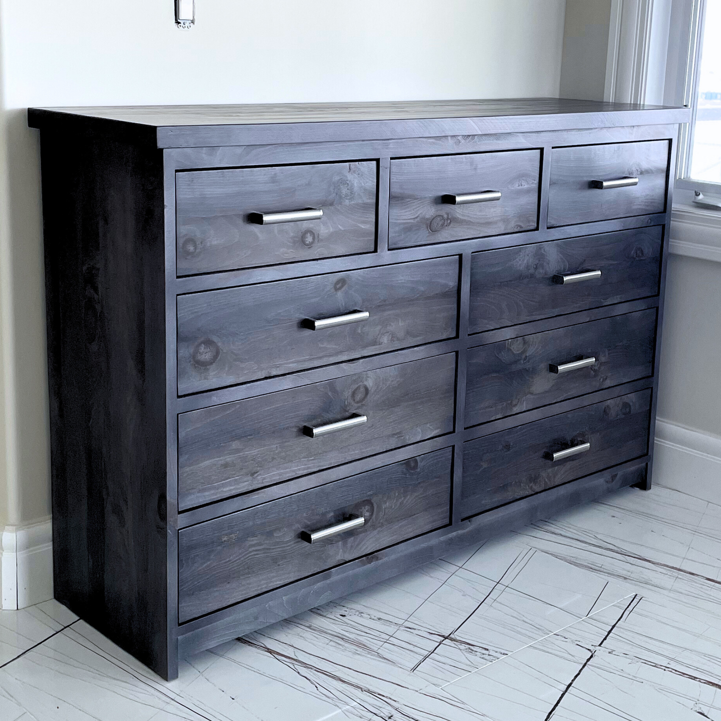 R180P 9 Drawer Dresser